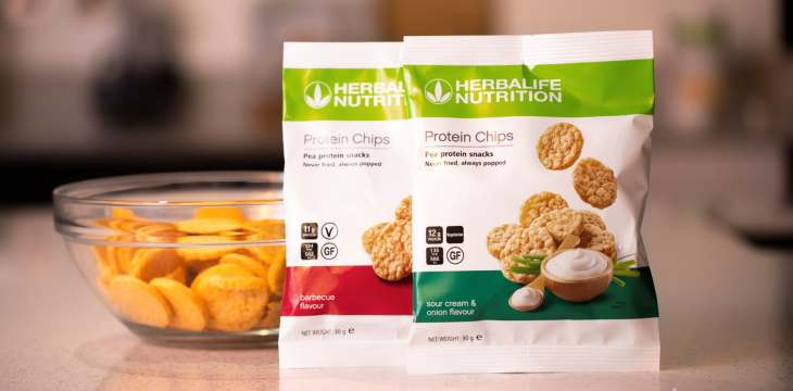 Nowe chipsy proteinowe na bazie grochu od Herbalife Nutrition.
