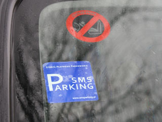 Miejski Zakład Obsługi Gospodarczej wprowadził nową usługę, która umożliwi kierowcom płacenie za postój w obrębie Strefy Płatnego Parkowania przy pomocy telefonu komórkowego. Usługa „SMS Parking” będz