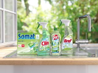 Linia detergentów do sprzątania Pro Nature od Henkel.