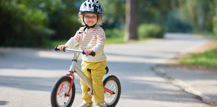 Wybieramy przerwszy rower dla dziecka.