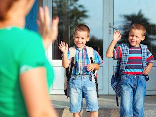 Jak pomóc dziecku w pierwszym dniu w szkole?