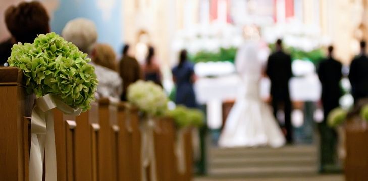 Opłaty za ślub kościelny - obowiązek czy dobra wola?