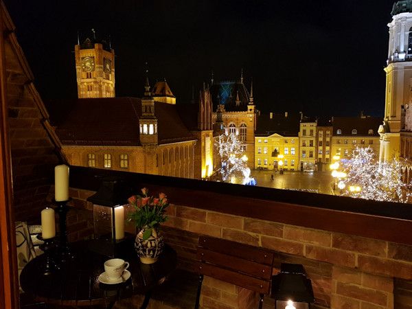 Apartament z balkonem - widok na Stary Rynek