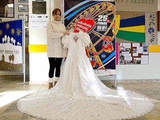 Aleksandra Woźniak podarowała dla Wielkiej Orkiestry Świątecznej Pomocy suknię ślubną! 