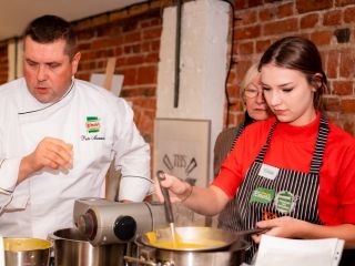 Knorr i Fundacja Samodzielność od Kuchni w akcji „Pomaganie przez gotowanie”