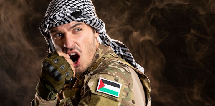Iran rozpoczął atak na Izrael. Jordania zamyka przestrzeń powietrzną 