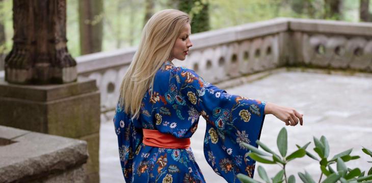 Zwiewne i eleganckie kimona damskie.
