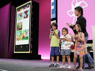 Poznaj tryb rodzicielski „Kącik Dziecięcy” w smartfonach z Windows Phone 8.