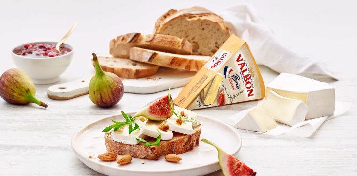 Sery pleśniowe brie i camembert od Valbon w - kwintesencja smaku.