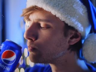 Świąteczna kampania Pepsi „Jak świętować, to tylko z Pepsi!” właśnie wystartowała. 