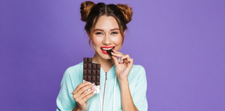 Pyszna czekolada i ulubione dodatki – idealna kompozycja dla każdego